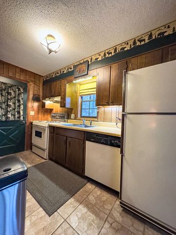 231 Dogwood Circle, Hayesville, NC 28904