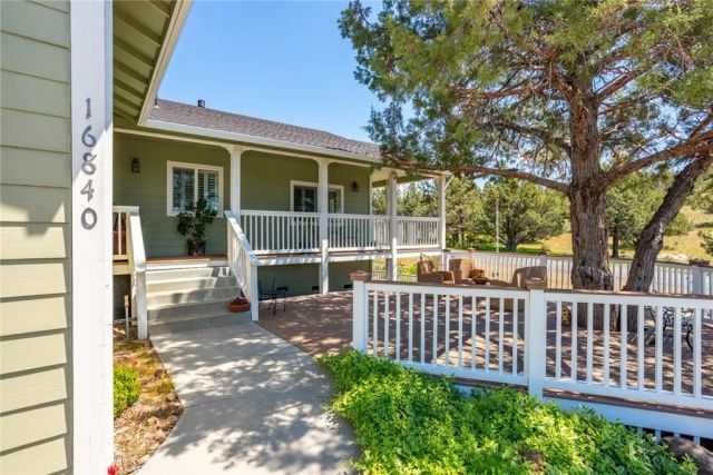 16840 Antler Way, Weed, CA 96094