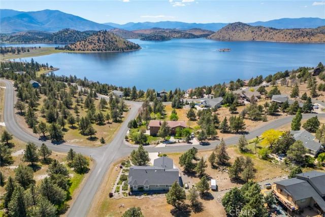 16840 Antler Way, Weed, CA 96094