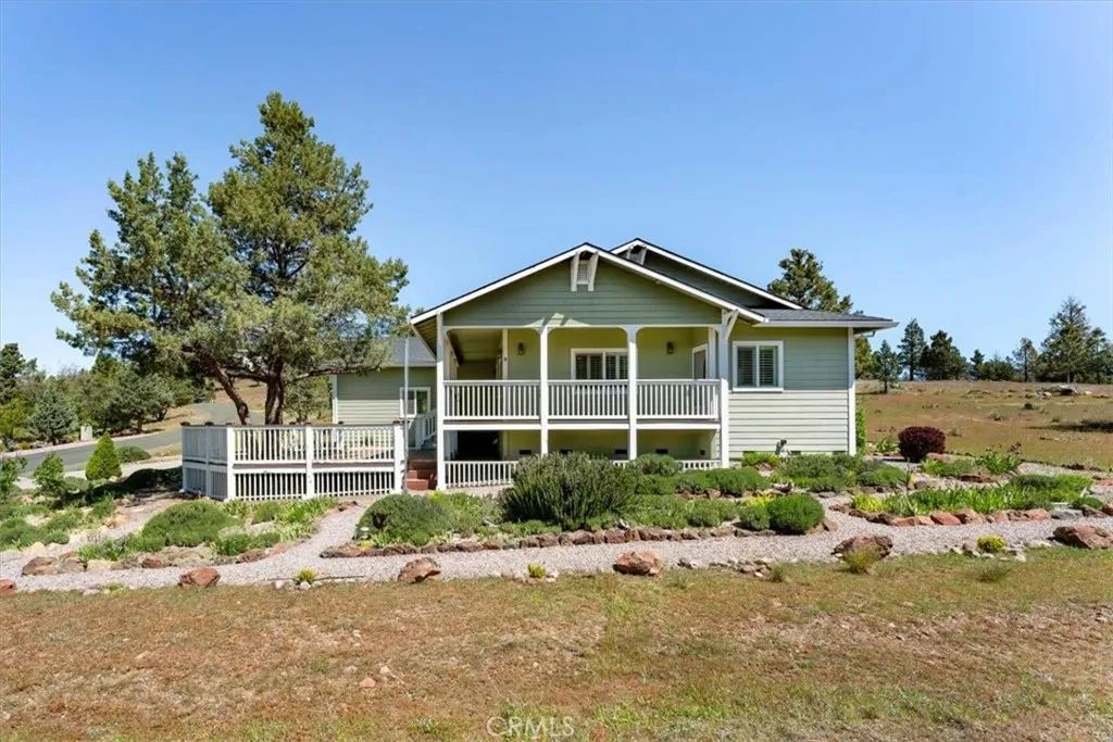 16840 Antler Way, Weed, CA 96094
