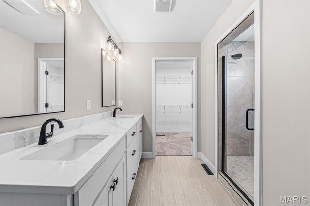 1416 Guilford Place Place, Troy, IL 62294