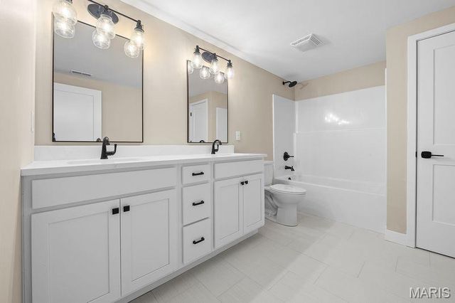 1416 Guilford Place Place, Troy, IL 62294