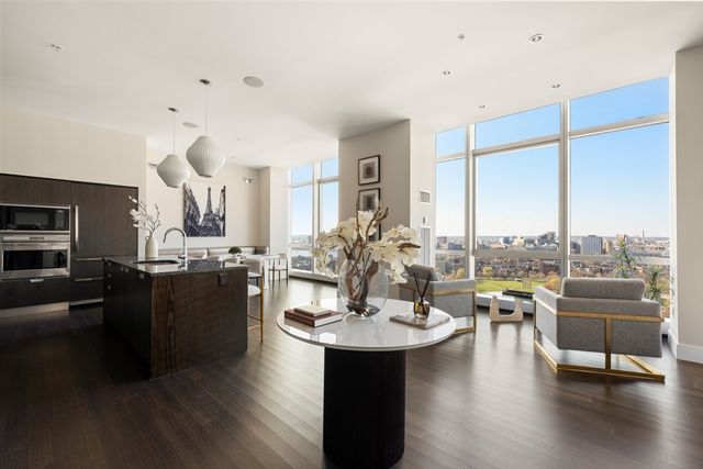 110 Stuart St PH, Boston, MA 02116