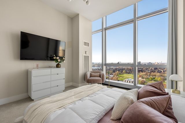 110 Stuart St PH, Boston, MA 02116