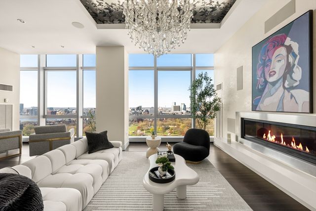 110 Stuart St PH, Boston, MA 02116