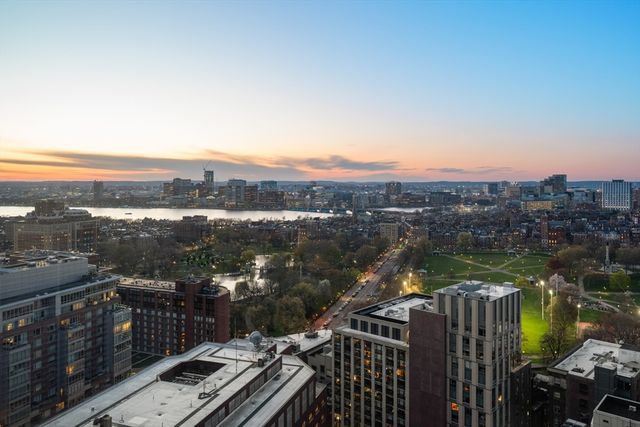 110 Stuart St PH, Boston, MA 02116