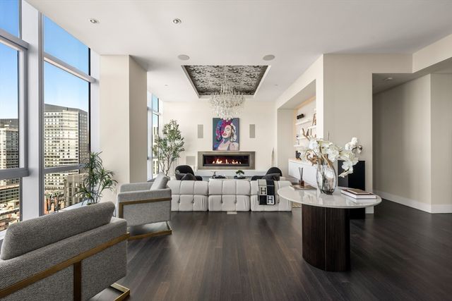 110 Stuart St PH, Boston, MA 02116