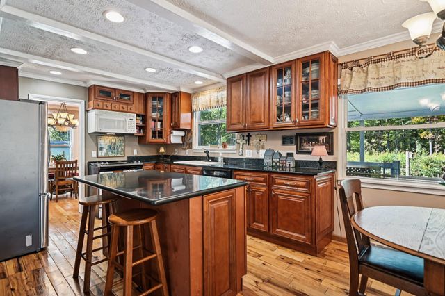 25 Roga Road, Reynoldsburg, OH 43068