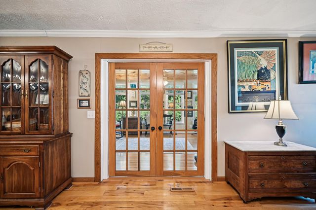 25 Roga Road, Reynoldsburg, OH 43068