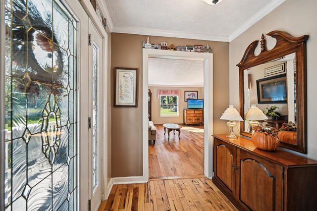 25 Roga Road, Reynoldsburg, OH 43068