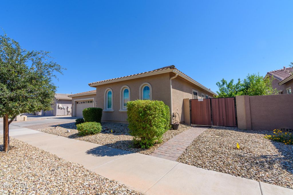 23619 N 169TH Avenue, Surprise, AZ 85387 — photo 3