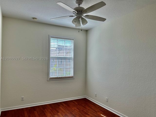 123 E Royal Palm Cir 105, Jupiter, FL 33458
