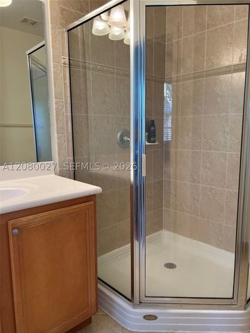 123 E Royal Palm Cir 105, Jupiter, FL 33458