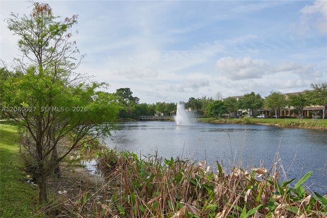 123 E Royal Palm Cir 105, Jupiter, FL 33458