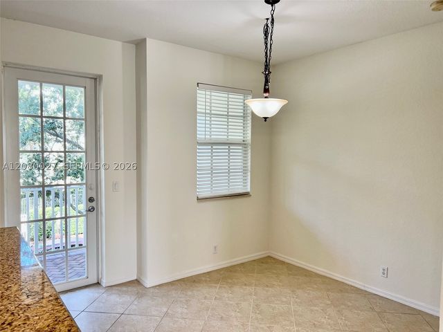123 E Royal Palm Cir 105, Jupiter, FL 33458