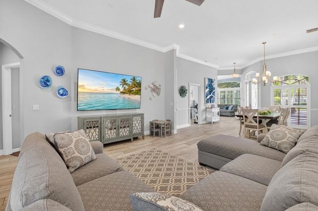 4880 Glenn Pine Lane, Boynton Beach, FL 33436