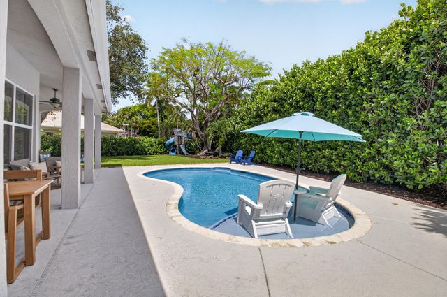 4880 Glenn Pine Lane, Boynton Beach, FL 33436