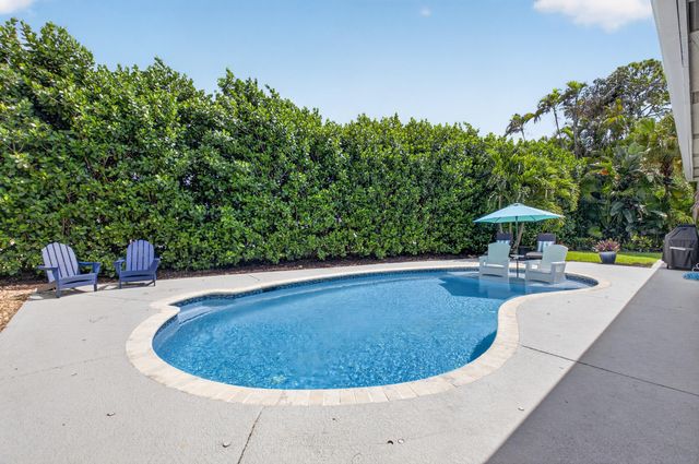 4880 Glenn Pine Lane, Boynton Beach, FL 33436