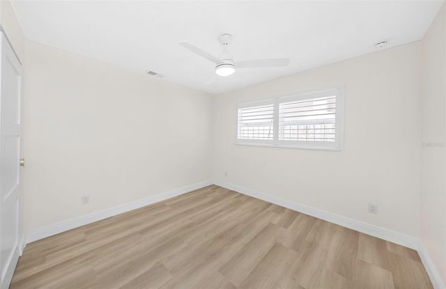 1949 DOLPHIN BOULEVARD S, St Petersburg, FL 33707