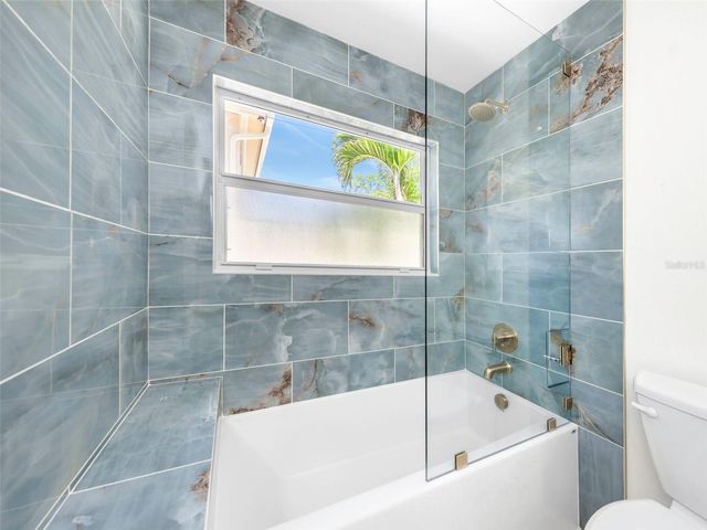 1949 DOLPHIN BOULEVARD S, St Petersburg, FL 33707