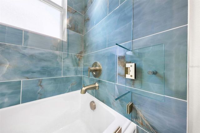 1949 DOLPHIN BOULEVARD S, St Petersburg, FL 33707