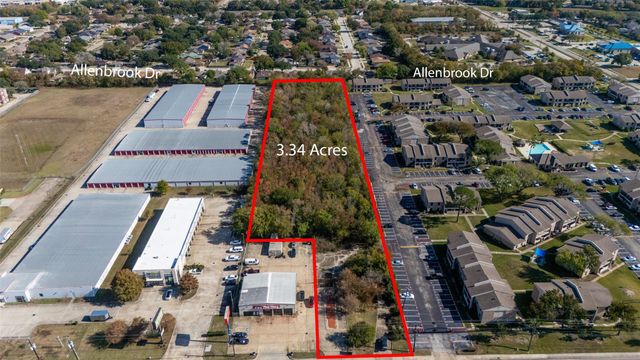 3702 Garth Road, Baytown, TX 77521