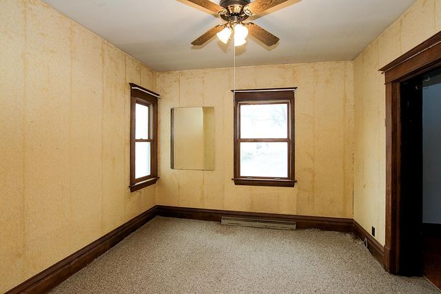 321 Highway 7 E, Hutchinson, MN 55350