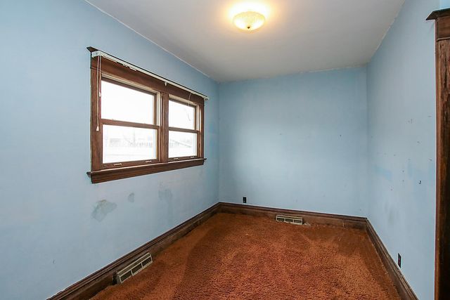 321 Highway 7 E, Hutchinson, MN 55350