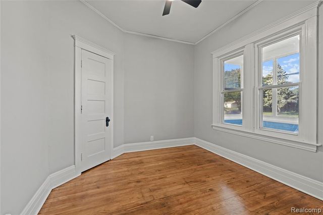 16656 Frazho Road, Roseville, MI 48066