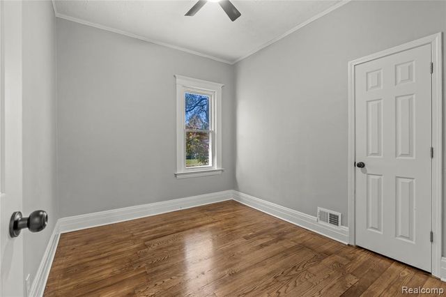 16656 Frazho Road, Roseville, MI 48066