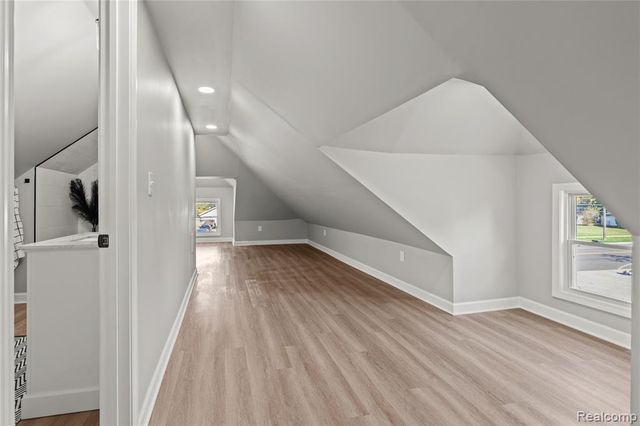 16656 Frazho Road, Roseville, MI 48066