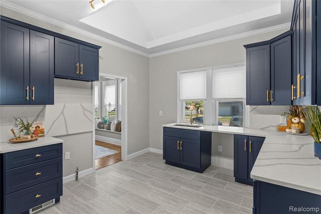 16656 Frazho Road, Roseville, MI 48066