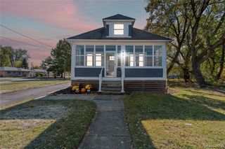 16656 Frazho Road, Roseville, MI 48066