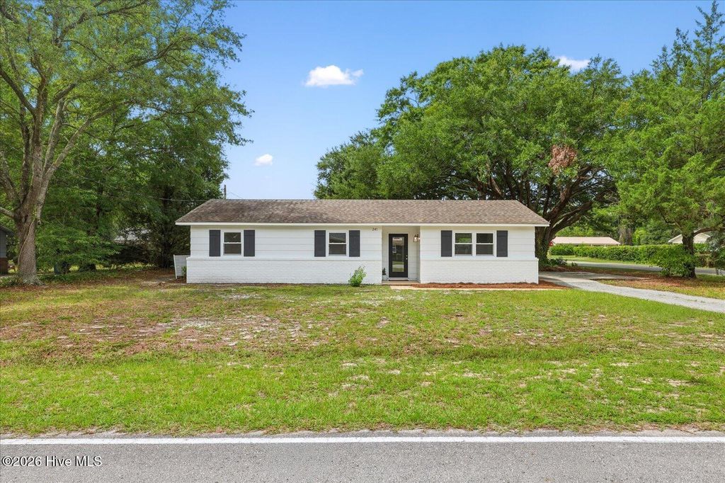241 Lancaster Road, Wilmington, NC 28409