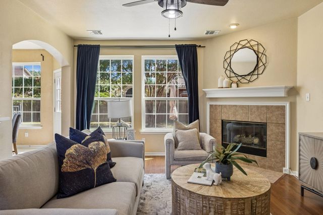 104 Rolling Rock Drive, Trophy Club, TX 76262