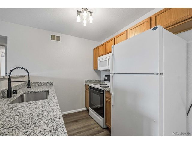 8740 Corona St 203, Denver, CO 80229