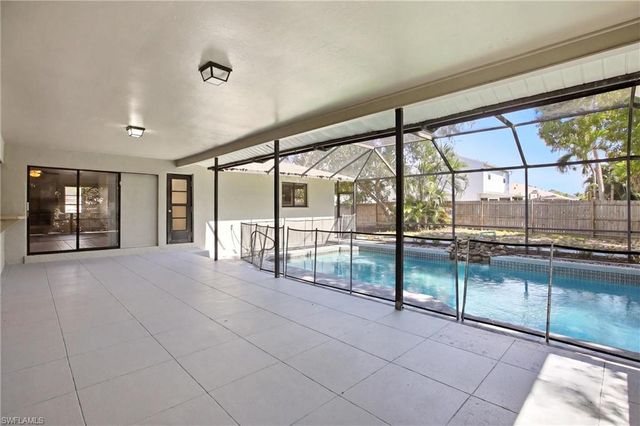 8486 Garden RD, Fort Myers, FL 33967