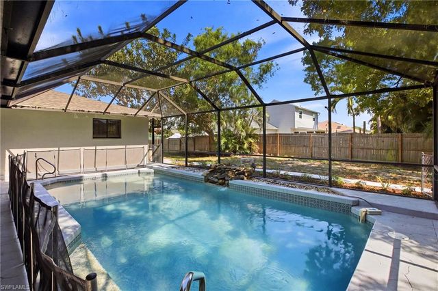 8486 Garden RD, Fort Myers, FL 33967