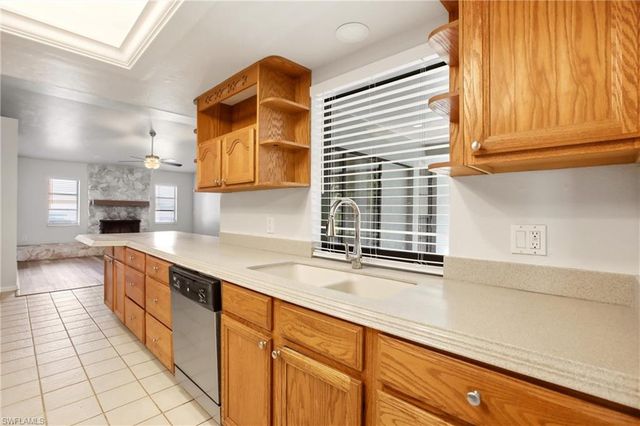 8486 Garden RD, Fort Myers, FL 33967