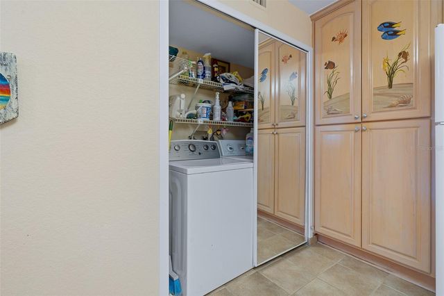 305 S ATLANTIC AVENUE 102, Ormond Beach, FL 32176