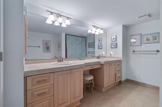 305 S ATLANTIC AVENUE 102, Ormond Beach, FL 32176