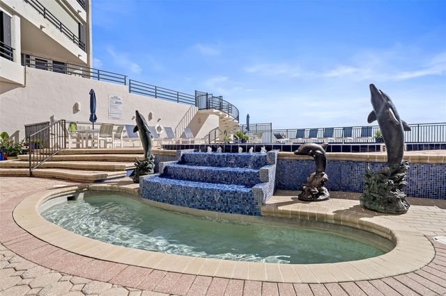 305 S ATLANTIC AVENUE 102, Ormond Beach, FL 32176