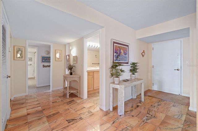 305 S ATLANTIC AVENUE 102, Ormond Beach, FL 32176