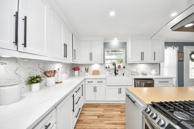 321 Reid Street, Houston, TX 77022
