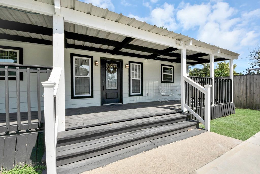 321 Reid Street, Houston, TX 77022