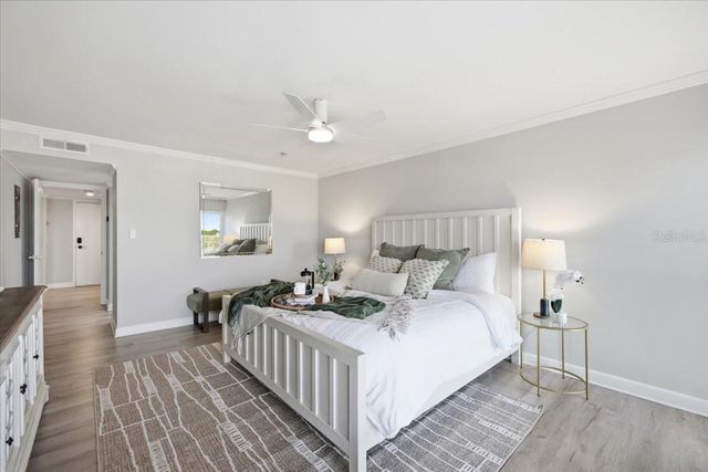 4908 38TH WAY S 401, St Petersburg, FL 33711
