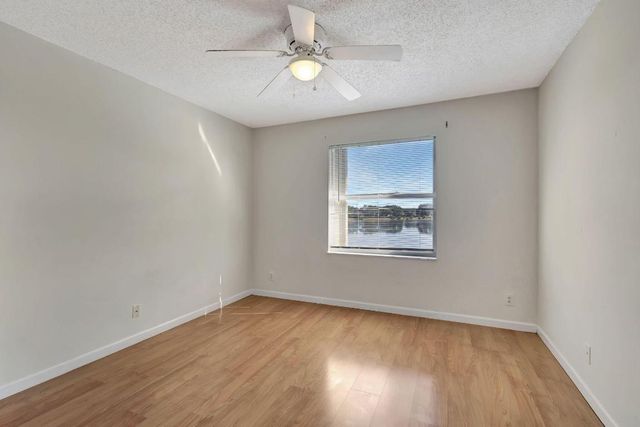 2716 San Andros, West Palm Beach, FL 33411