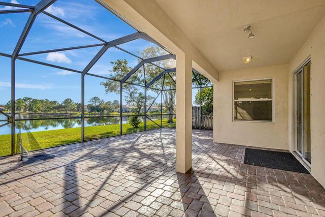 2716 San Andros, West Palm Beach, FL 33411