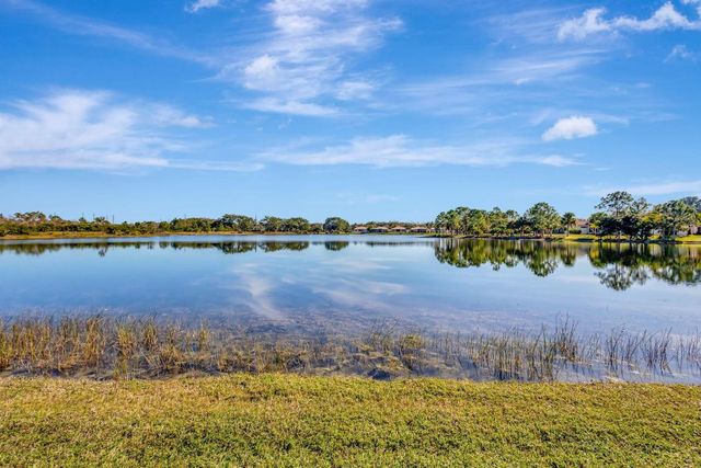 2716 San Andros, West Palm Beach, FL 33411