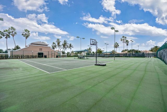 2716 San Andros, West Palm Beach, FL 33411